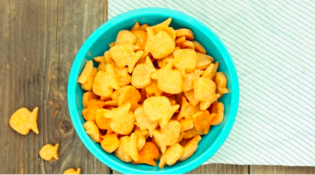 homemade cheese crackers in goldfish shapes